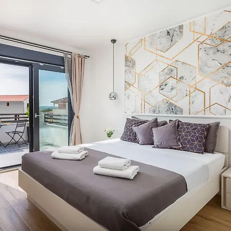 Lacus Prázdninový dům